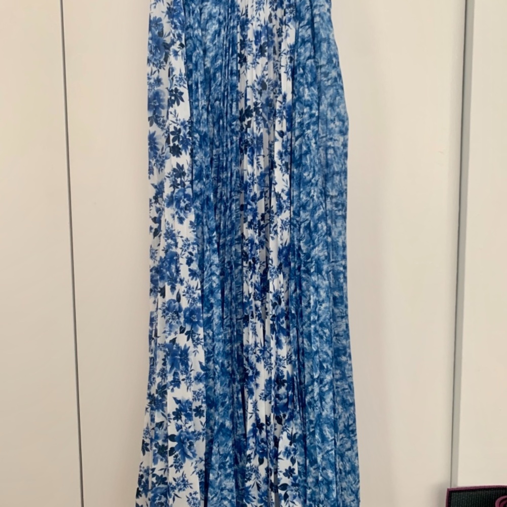 Amur Dress - Picture 3 of 5